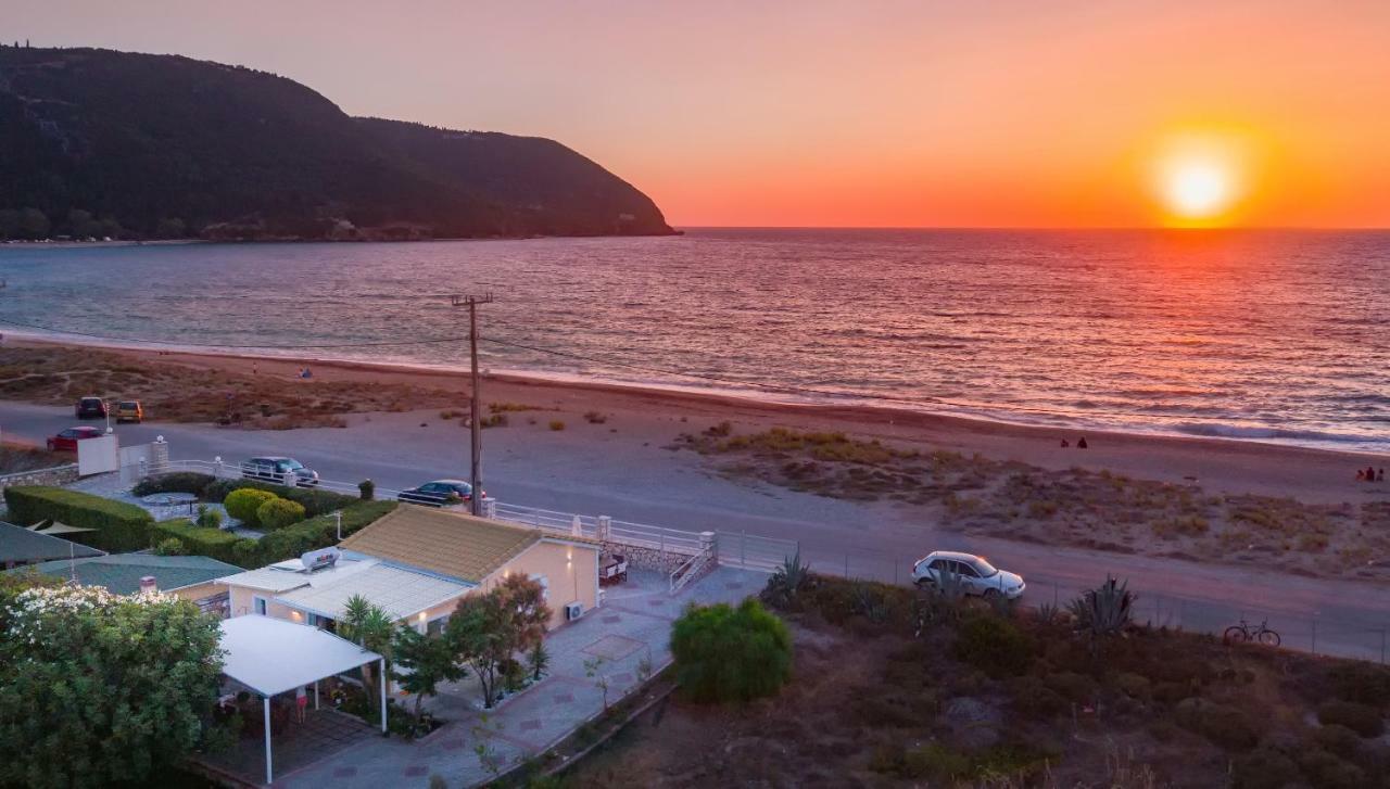 Rontos House, Seaside Villa Agios Ioannis  Bagian luar foto